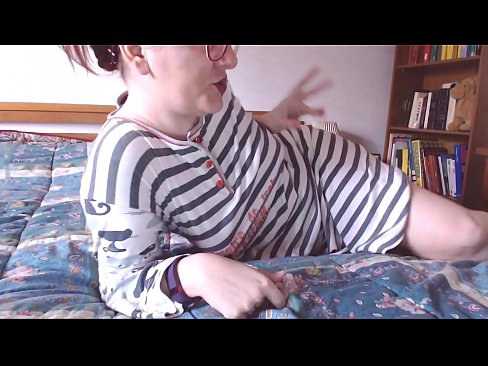 ❤️ Huelt dëse grousse schwaarze Hunn an Ärem Mond klenge Sklave Porno bei eis ❌️❤