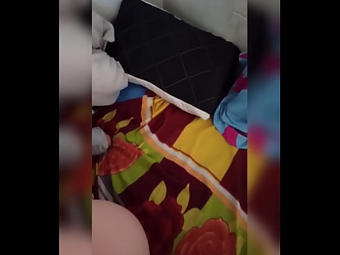 ❤️ Meng Matbierger bleift eleng doheem well hire Mann an d'Vakanz geet an ech profitéiere vun der Geleenheet fir hatt ze knacken an den Aarsch mat Mëllech ze fëllen Porno bei eis ❌️❤